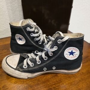Converse Black Mens 4 Womens 6